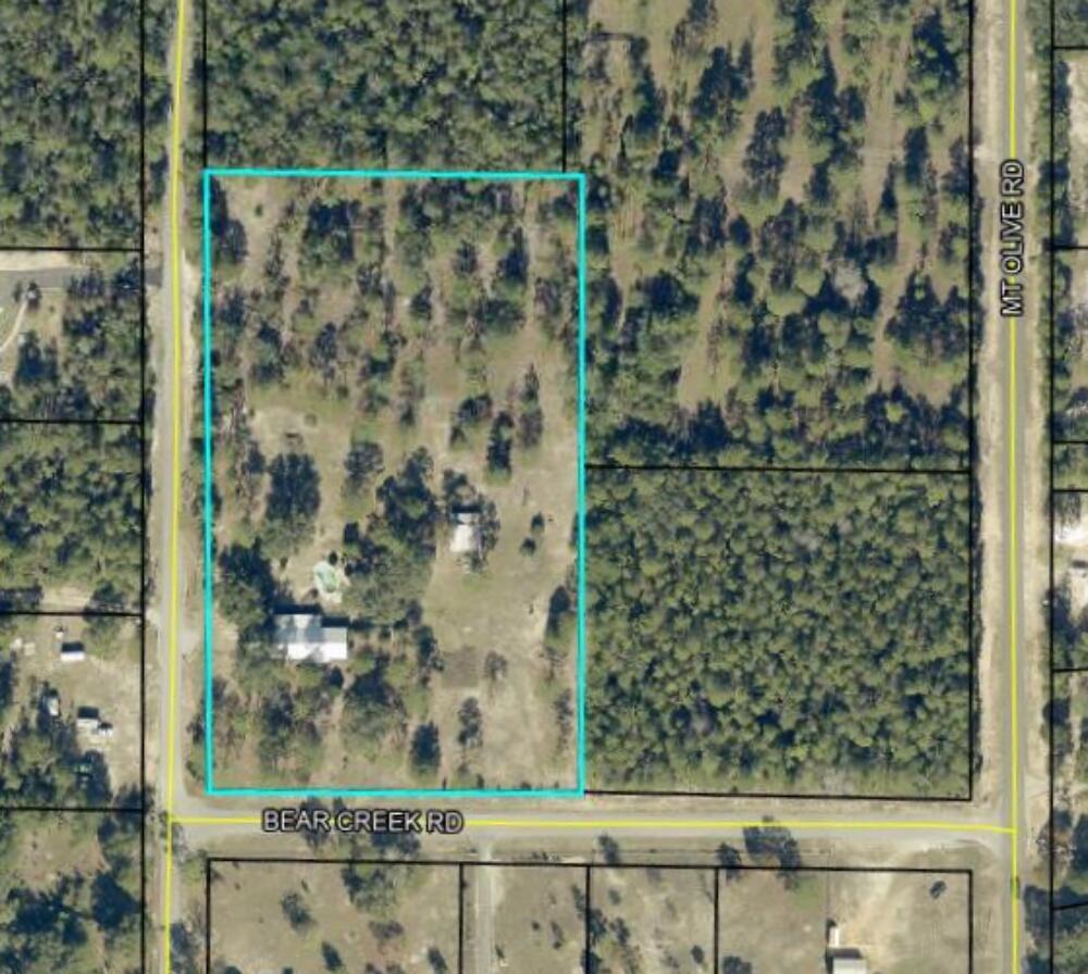 4017 Bear Creek Road Crestview, FL 32539 - Photo 28 of 28 view of a mirror