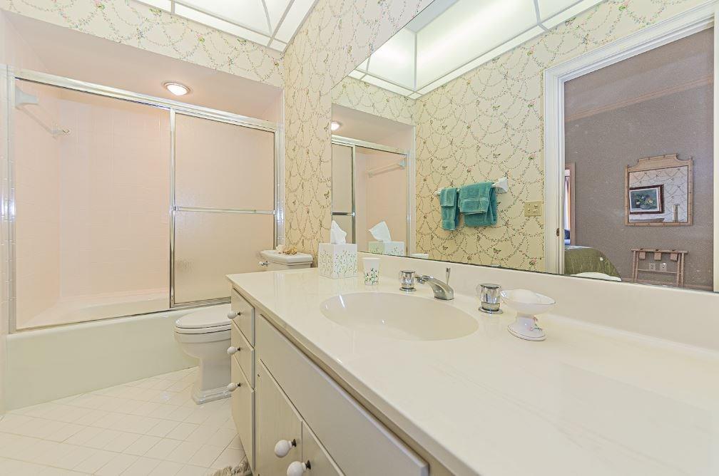 1060 Reef Road, Unit 303 Vero Beach, FL 32963 - Photo 23 of 36 Gallery Image 23