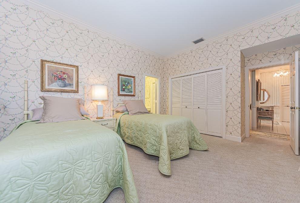 1060 Reef Road, Unit 303 Vero Beach, FL 32963 - Photo 26 of 36 Gallery Image 26