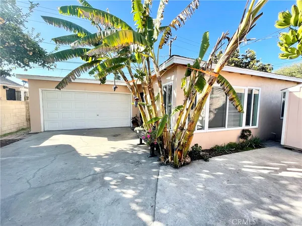 $2,650 | 3313 Adriatic Avenue, Long Beach, CA 90810