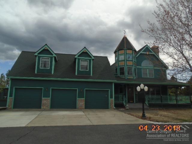 63554 Overtree Road Bend, OR 97701 - Photo 1 of 25 Primary Photo