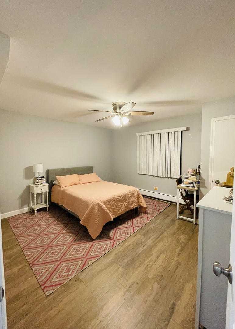 126 South La Londe Avenue, Unit 2B Addison, IL 60101 - Photo 12 of 15