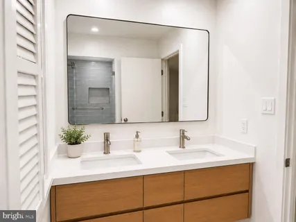 $1,829,000 | 11815 Beekman Place, Rockville, MD 20854