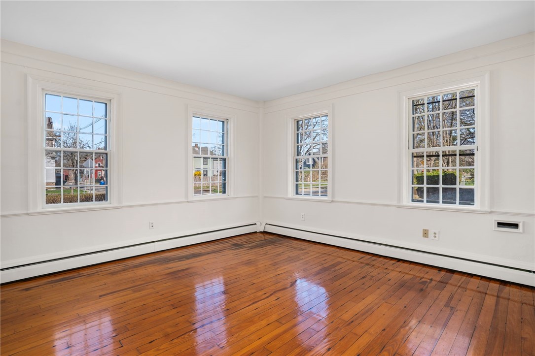 14 Elm Street Newport, RI 02840 - Photo 21 of 41
