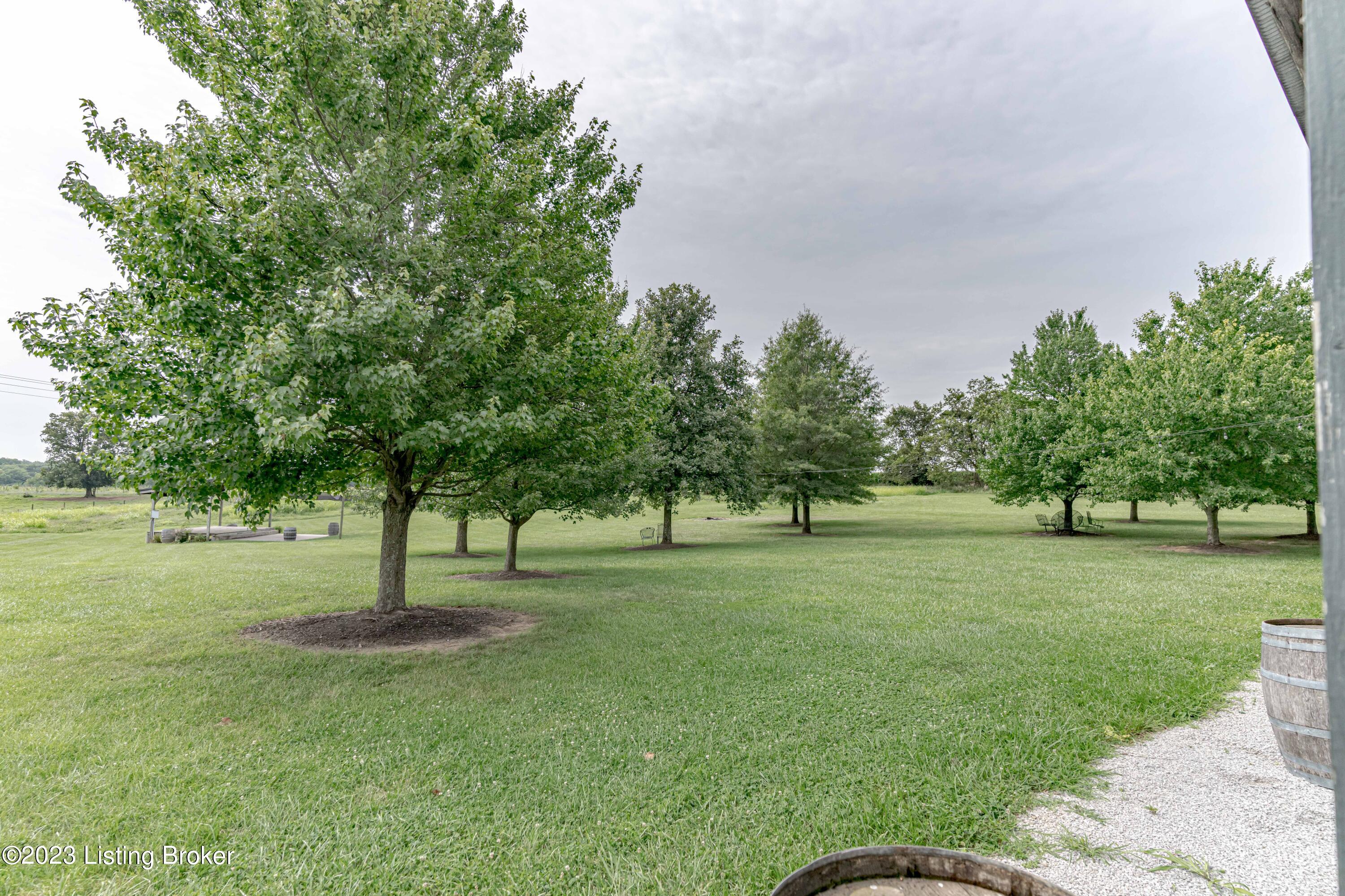 855 Drennon Road New Castle, KY 40050 - Photo 60 of 117 Stage_Area4
