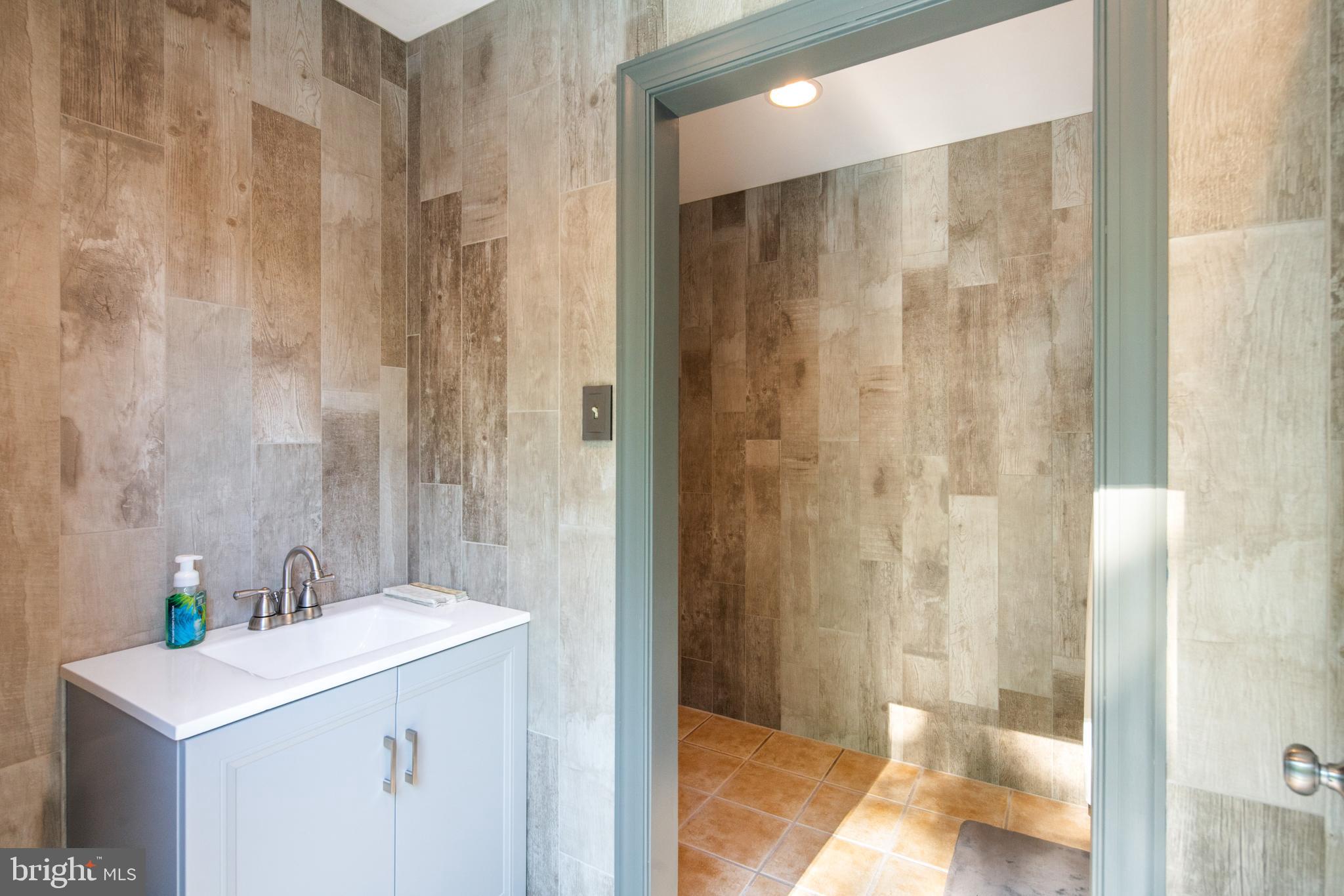 2287 Aquetong Road New Hope, PA 18938 - Photo 49 of 58