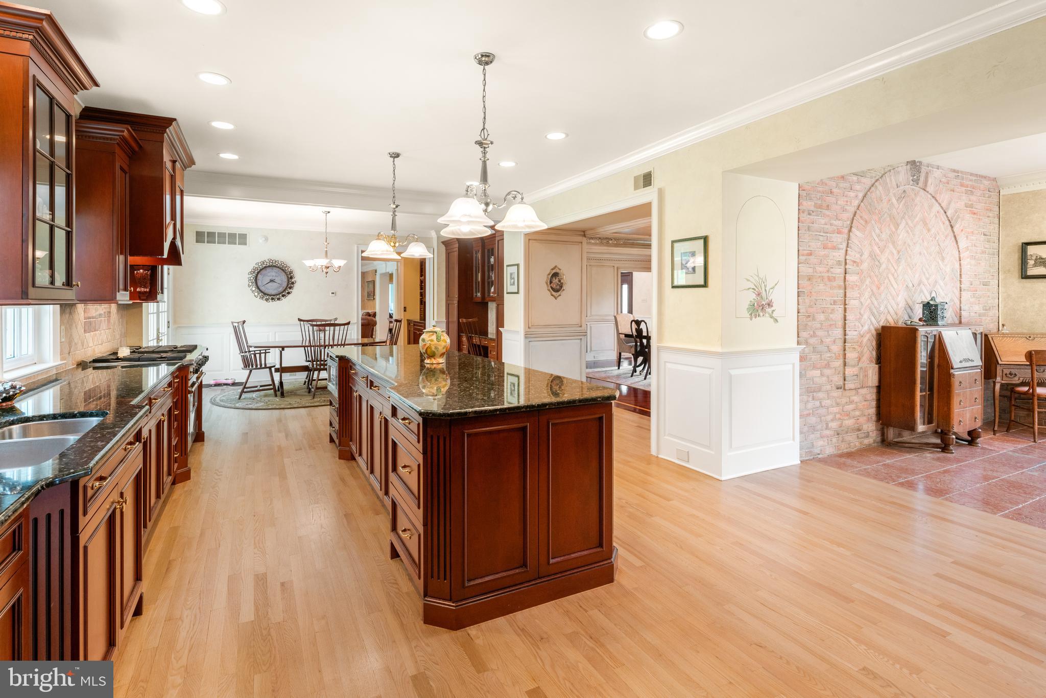 2287 Aquetong Road New Hope, PA 18938 - Photo 9 of 58