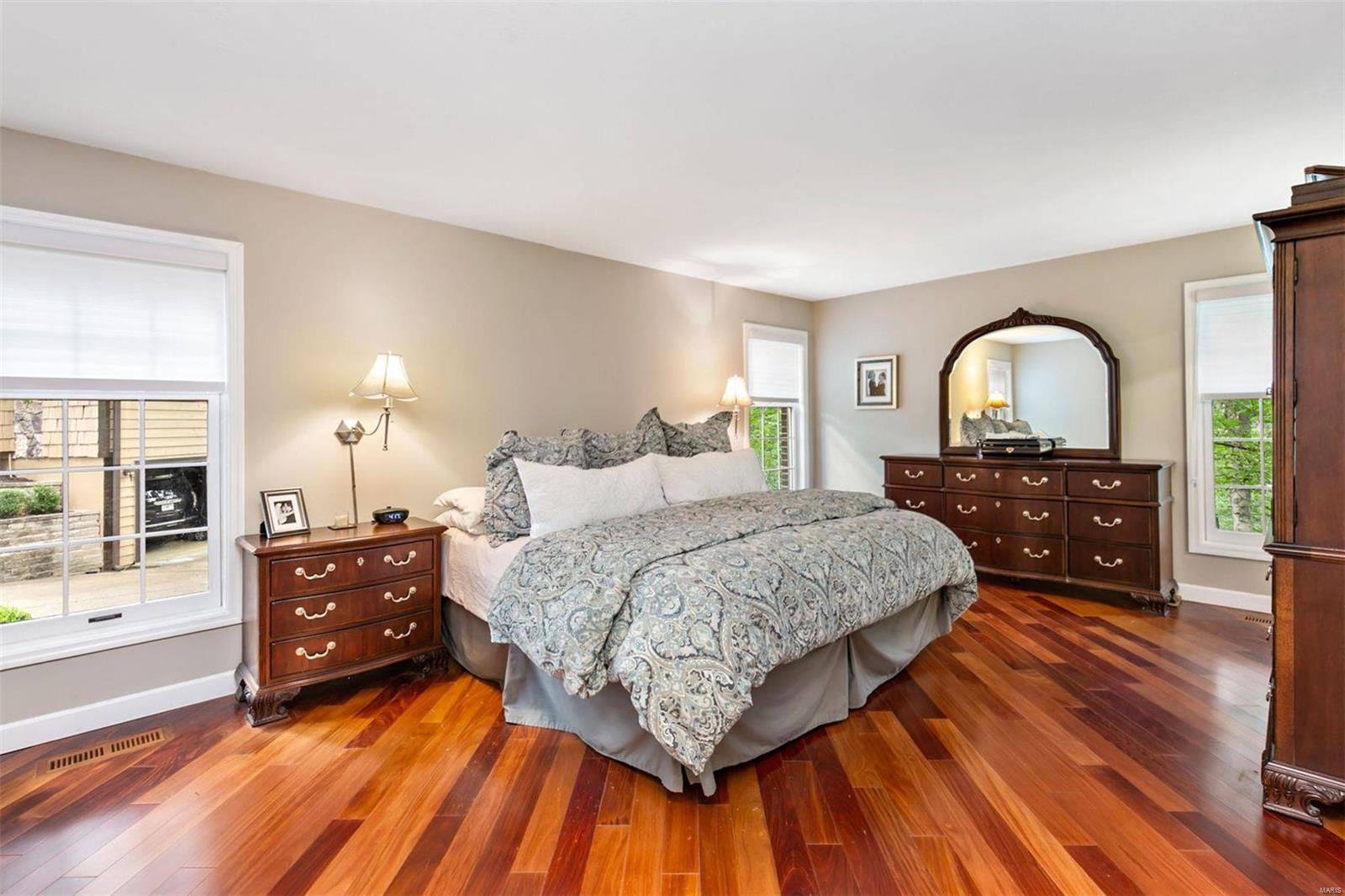 9743 Fall Ridge Trail St. Louis, MO 63127 - Photo 13 of 35 Gallery Image 13