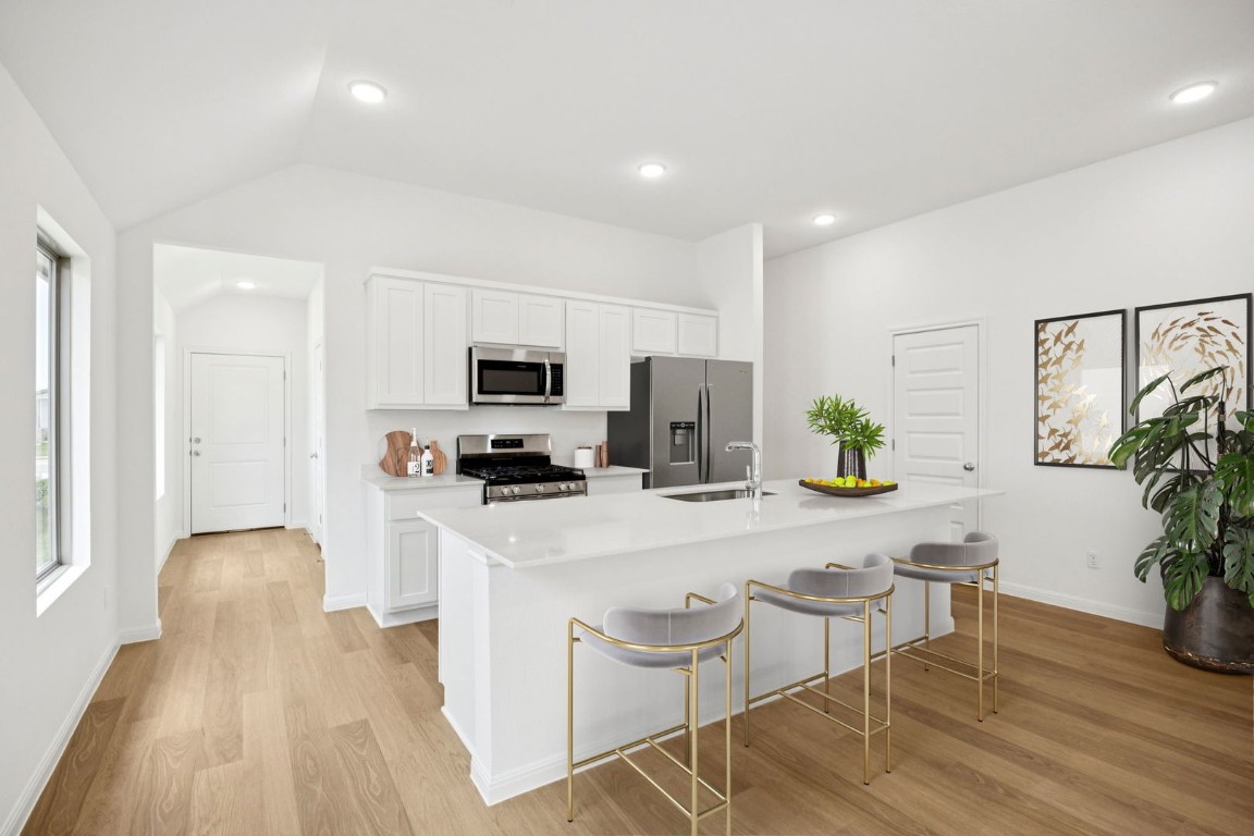 130 Tolo Drive Elgin, TX 78621 - Photo 3 of 37