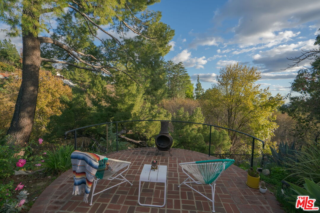 2304 Pickens Canyon Road La Crescenta, CA 91214 - Photo 25 of 37 a view of a fountain in the backyard of house