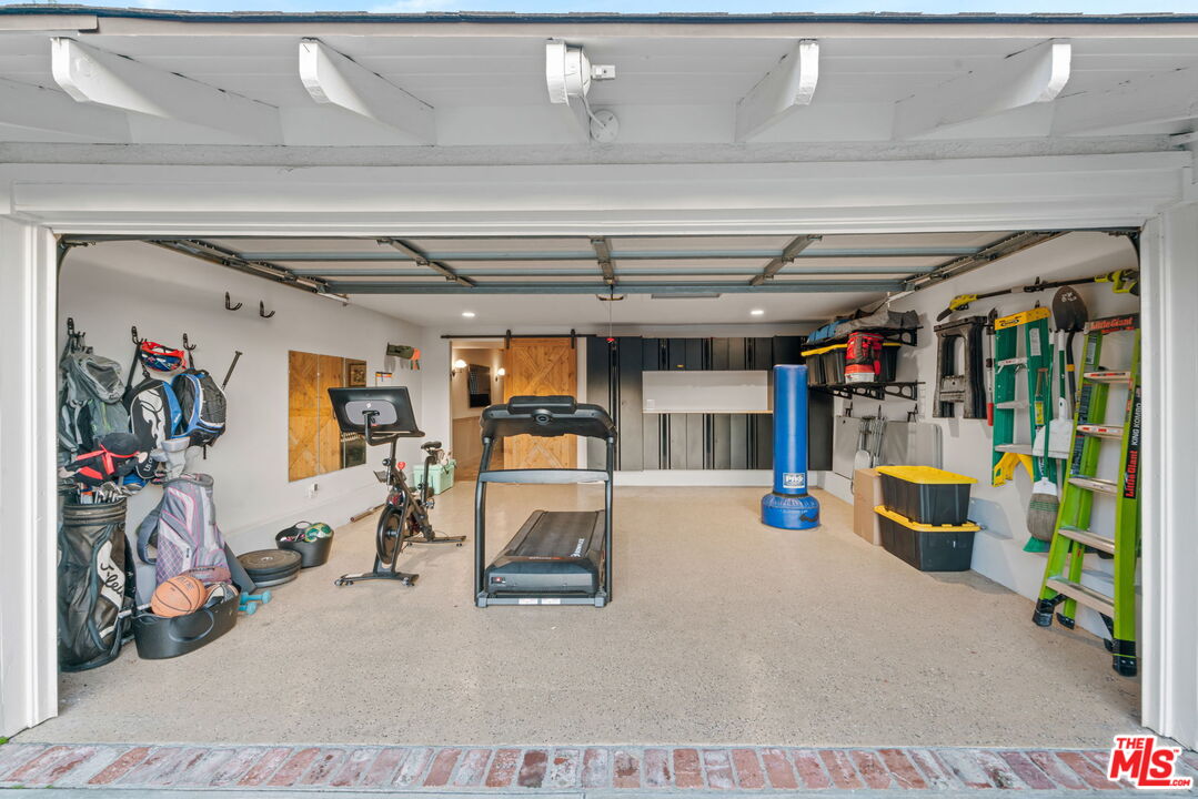 2304 Pickens Canyon Road La Crescenta, CA 91214 - Photo 33 of 37 a view of gym