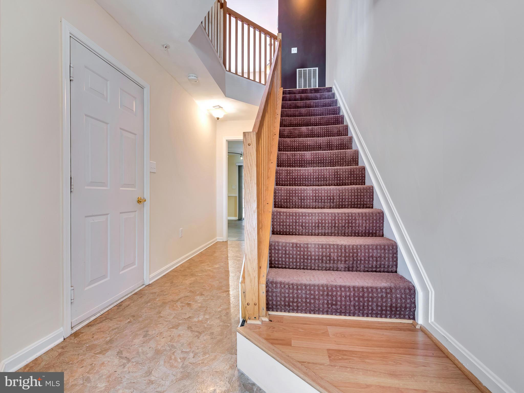 916 Turning Point Court Frederick, MD 21701 - Photo 3 of 30 Entrance