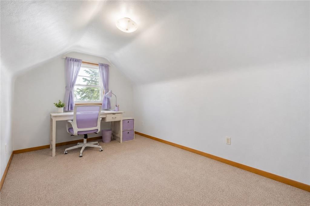 812 Winfield Road Cabot, PA 16023 - Photo 21 of 34