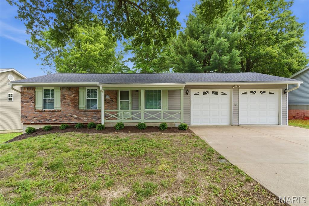 1894 Waybridge Lane Fenton, MO 63026 - Photo 2 of 39