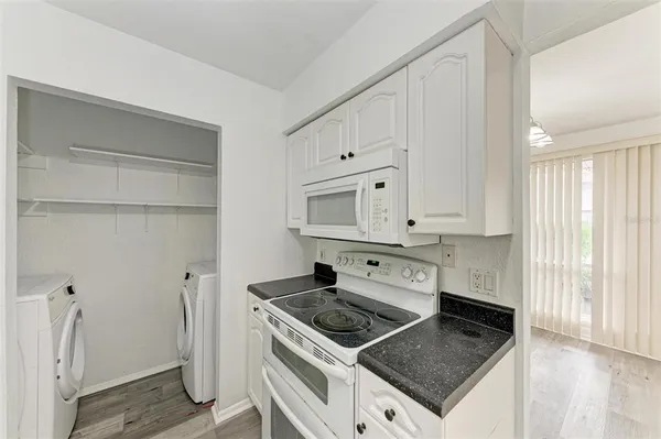 $2,300 | 4477 Sandner Drive, Sarasota, FL 34243