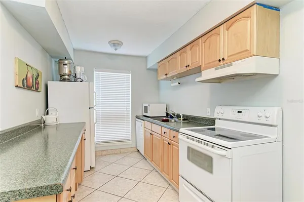 $2,300 | 4477 Sandner Drive, Sarasota, FL 34243