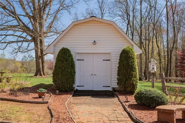 $509,000 | 924 Pleasant Home Church Road, Millers Creek, NC 28651