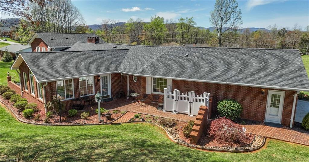 924 Pleasant Home Church Road Millers Creek, NC 28651 - Photo 6 of 47