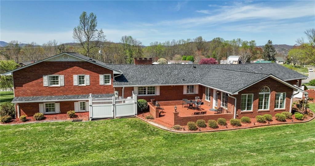 924 Pleasant Home Church Road Millers Creek, NC 28651 - Photo 8 of 47