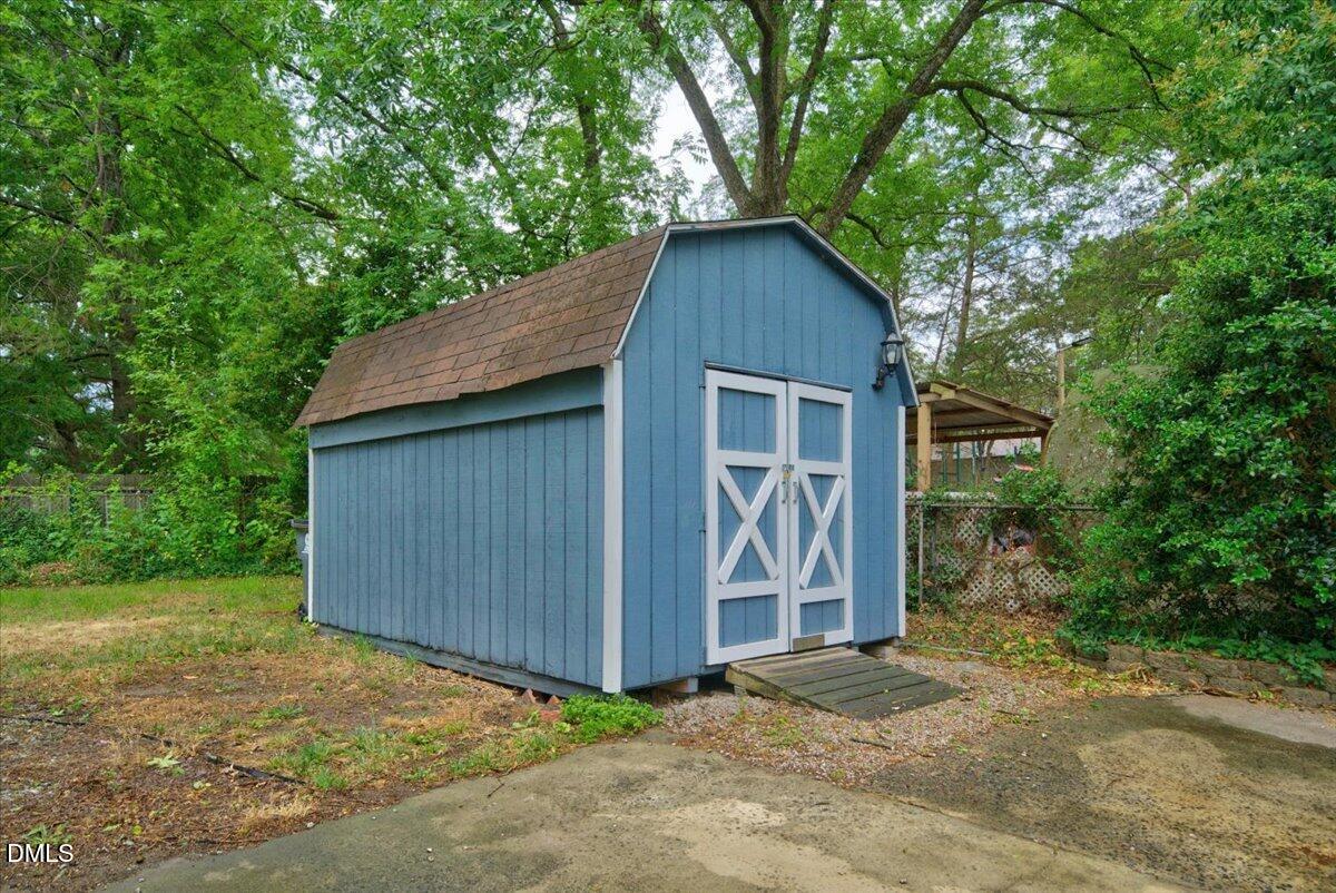 3918 Cheek Road Durham, NC 27704 - Photo 43 of 49 39-3918CheekRdDurham_039_ZRL08379
