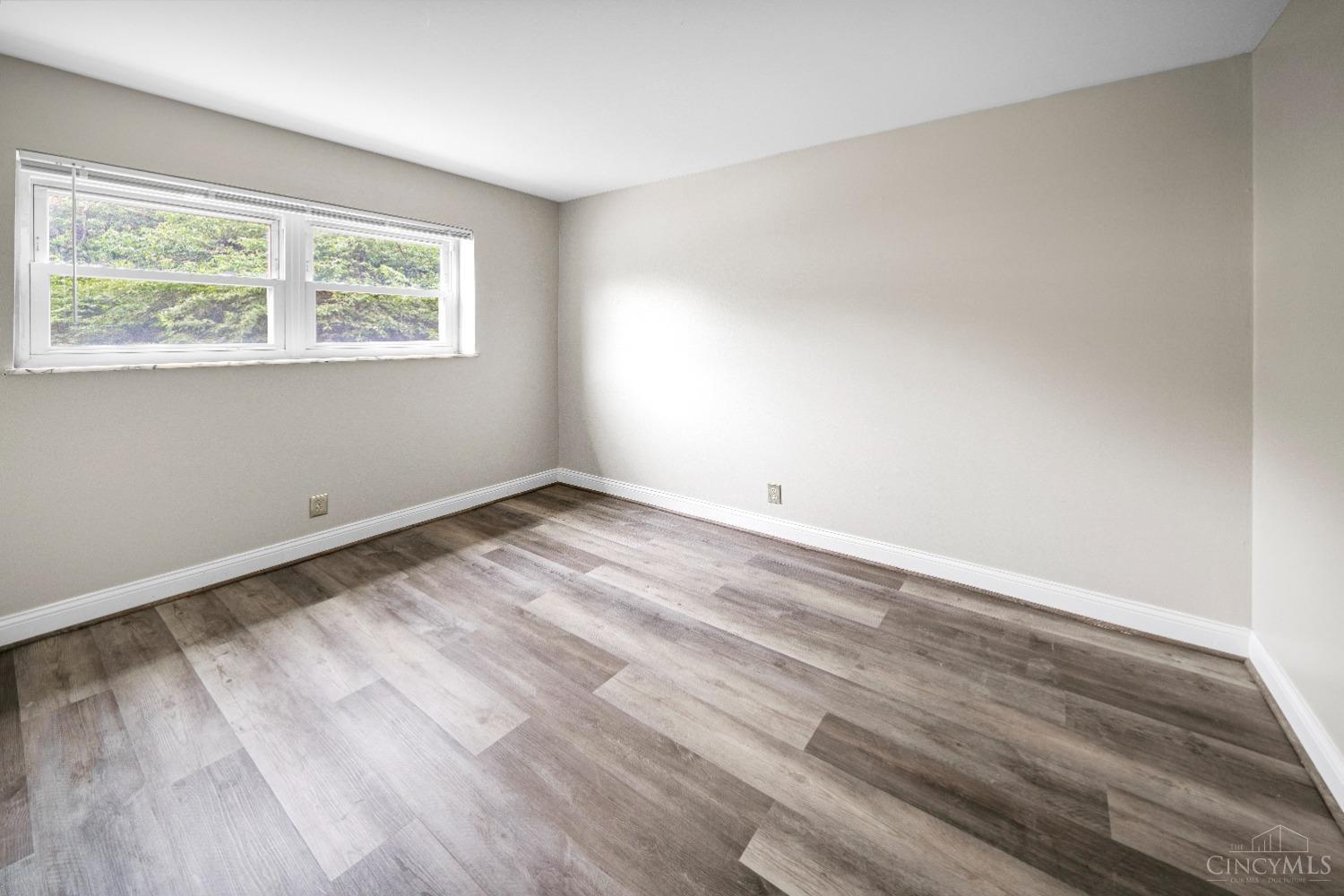 2270 Madison Road, Unit 1C Cincinnati, OH 45208 - Photo 21 of 29
