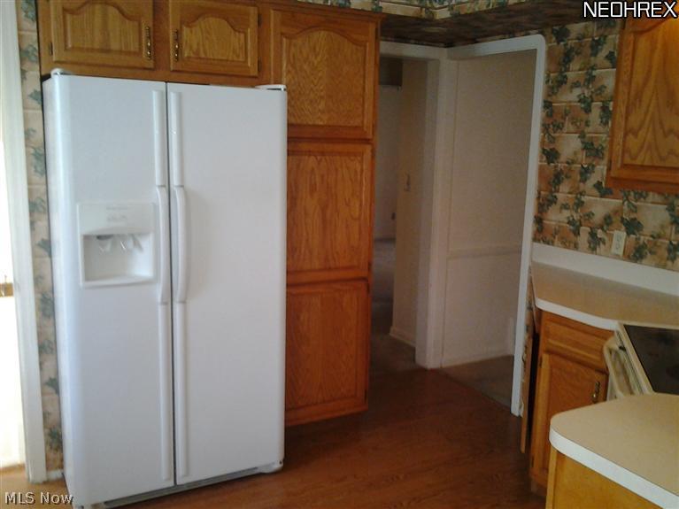 1520 Maplegrove Road South Euclid, OH 44121 - Photo 7 of 17