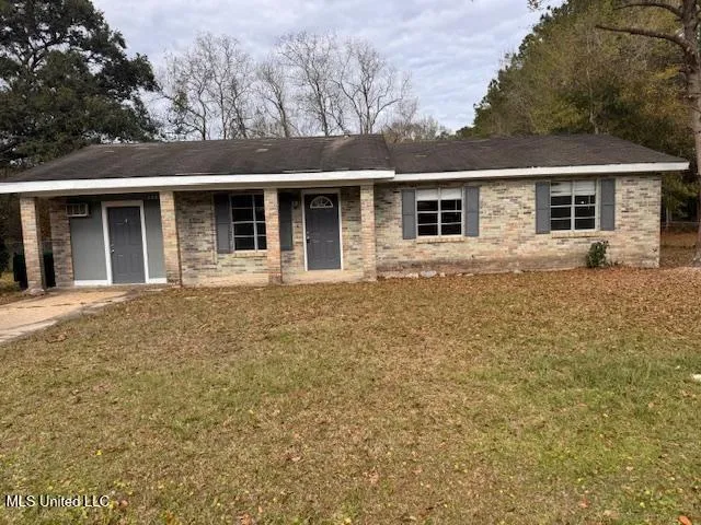 $85,000 | 4221 Knowles Avenue, Moss Point, MS 39562