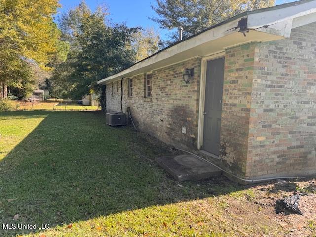 4221 Knowles Avenue Moss Point, MS 39562 - Photo 2 of 8 thumbnail (3)