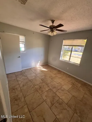 $85,000 | 4221 Knowles Avenue, Moss Point, MS 39562