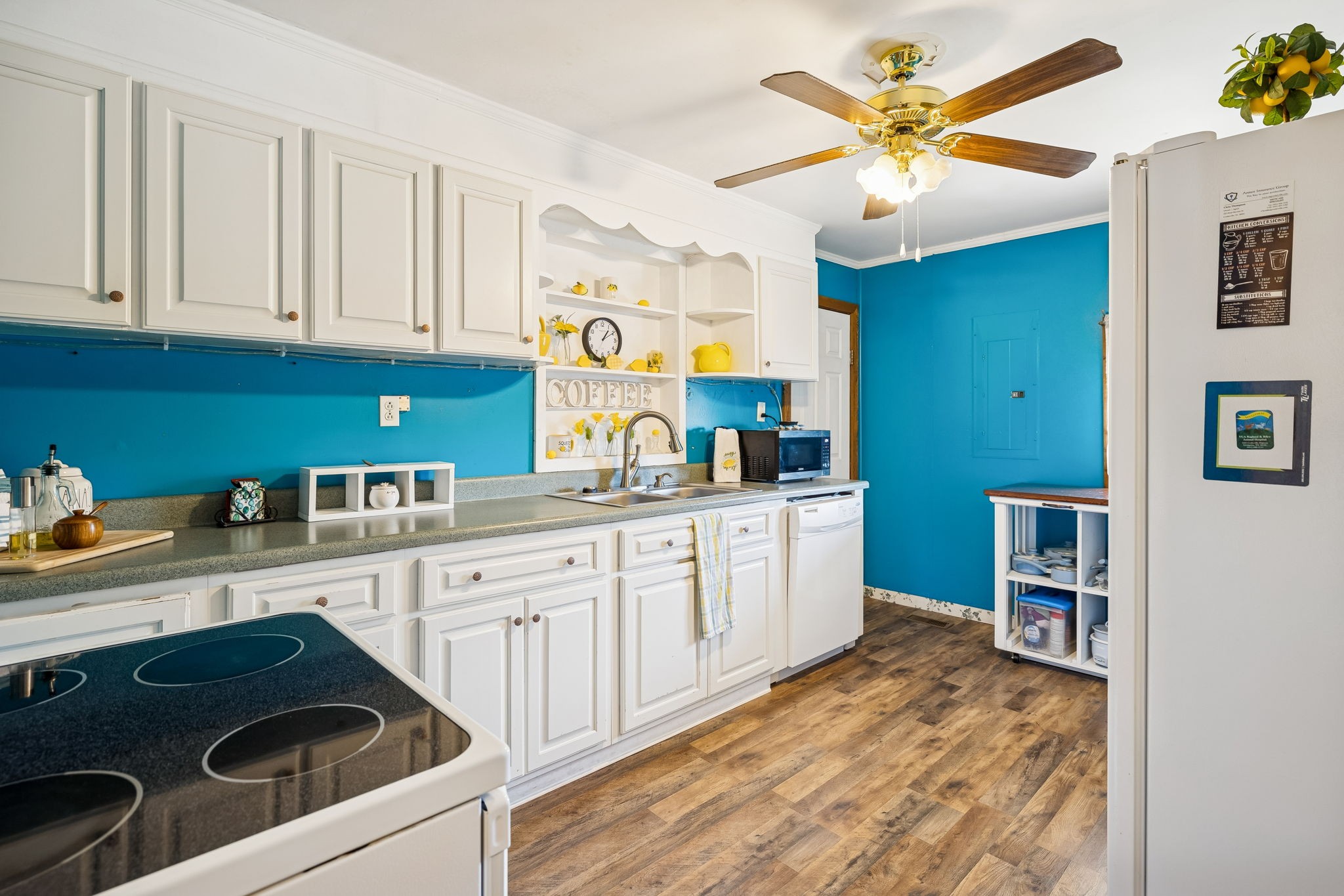 802 Water Street Livingston, TN 38570 - Photo 8 of 28