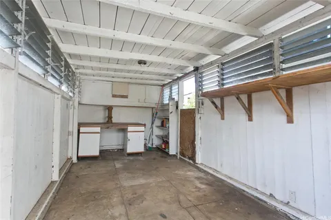 $988,000 | 2211 Bingham Street, Honolulu, HI 96826