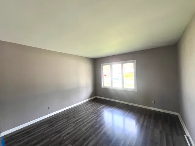 $2,500 | 703 Wicker Avenue, Streamwood, IL 60107