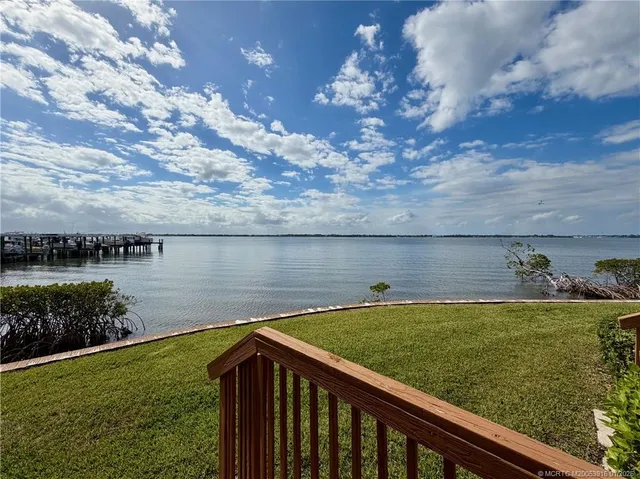 $425,000 | 4490 Northeast Sandpebble Trace, Unit 105, Stuart, FL 34996
