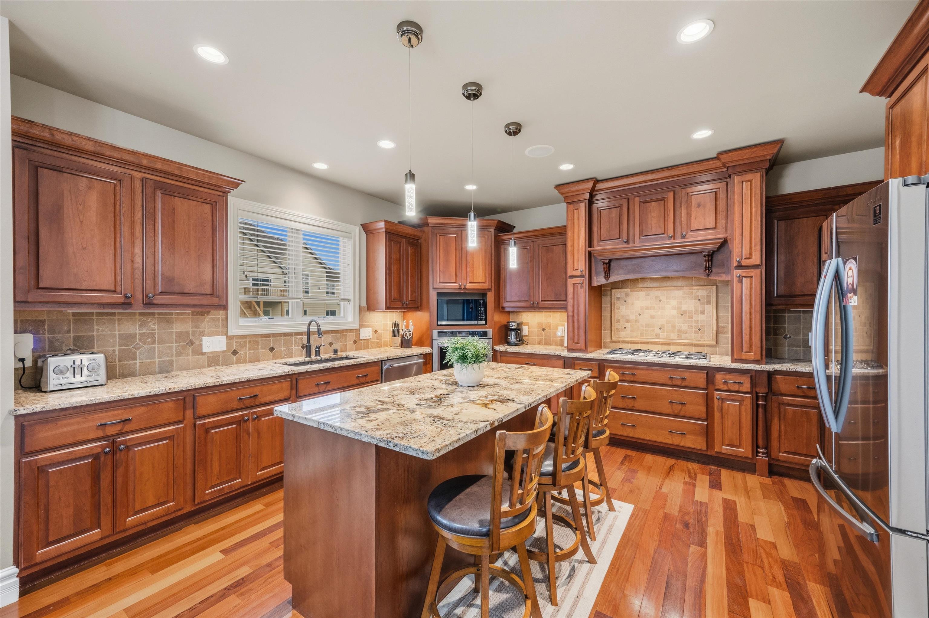 852 Augusta Drive Oregon, WI 53575 - Photo 12 of 59