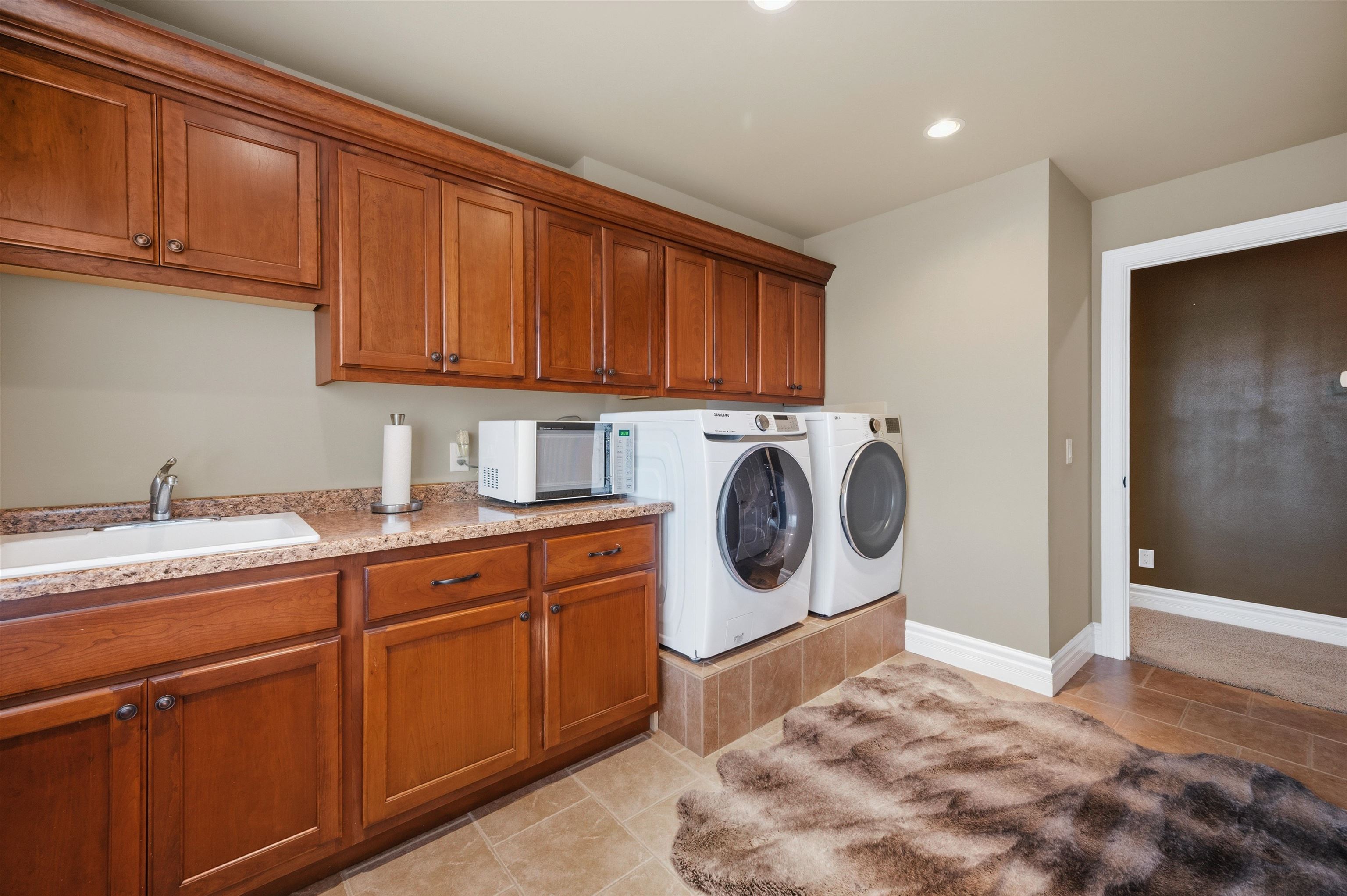 852 Augusta Drive Oregon, WI 53575 - Photo 26 of 59