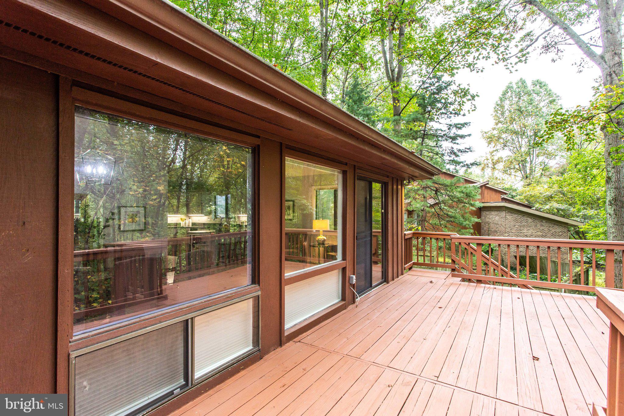 1052 Bellview Road McLean, VA 22102 - Photo 12 of 58