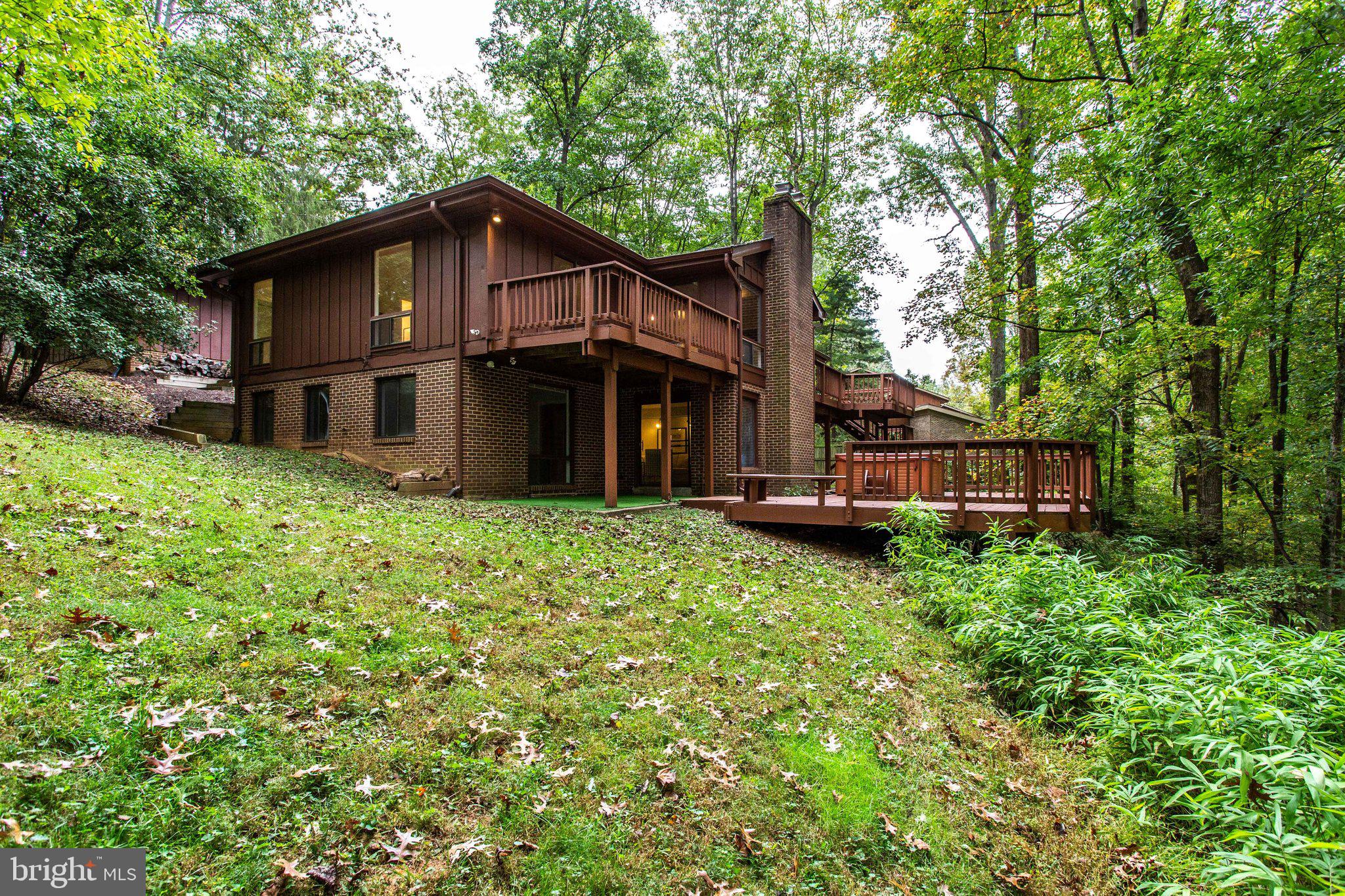 1052 Bellview Road McLean, VA 22102 - Photo 3 of 58