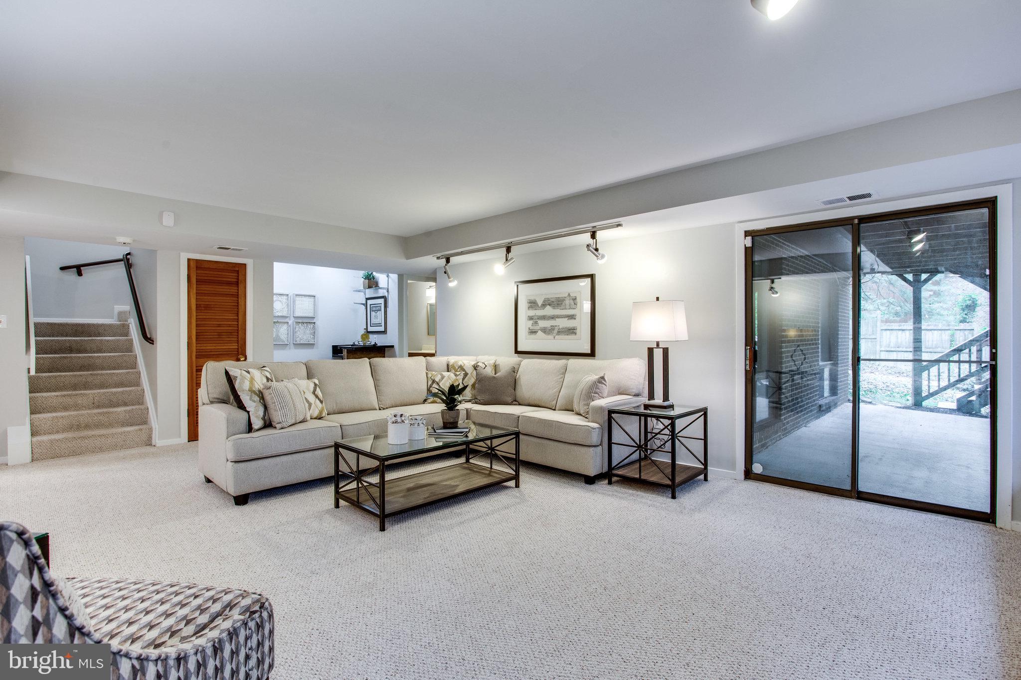 1052 Bellview Road McLean, VA 22102 - Photo 26 of 58