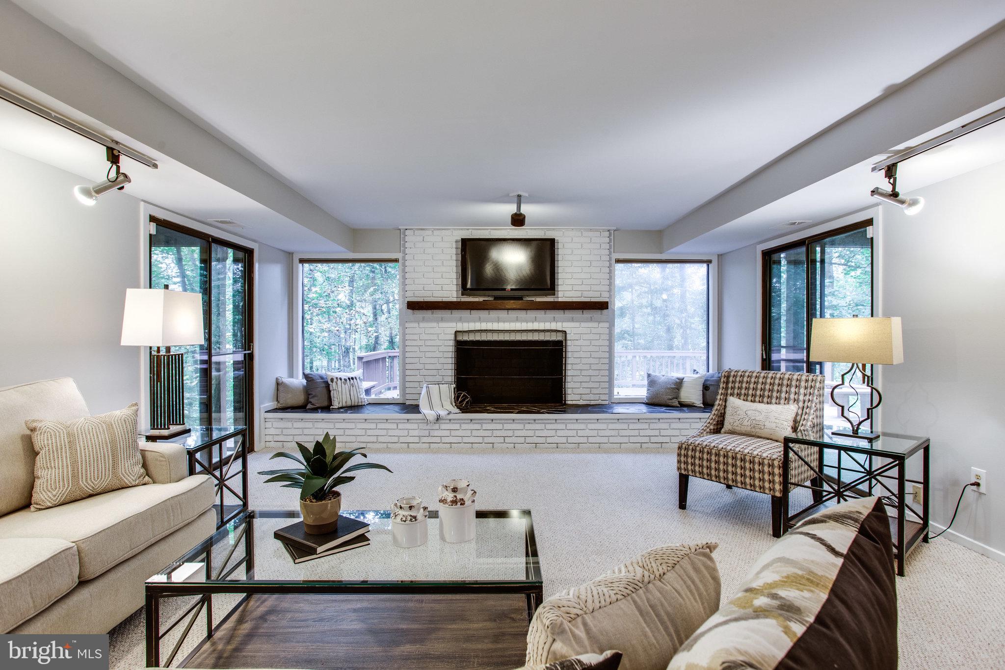 1052 Bellview Road McLean, VA 22102 - Photo 27 of 58