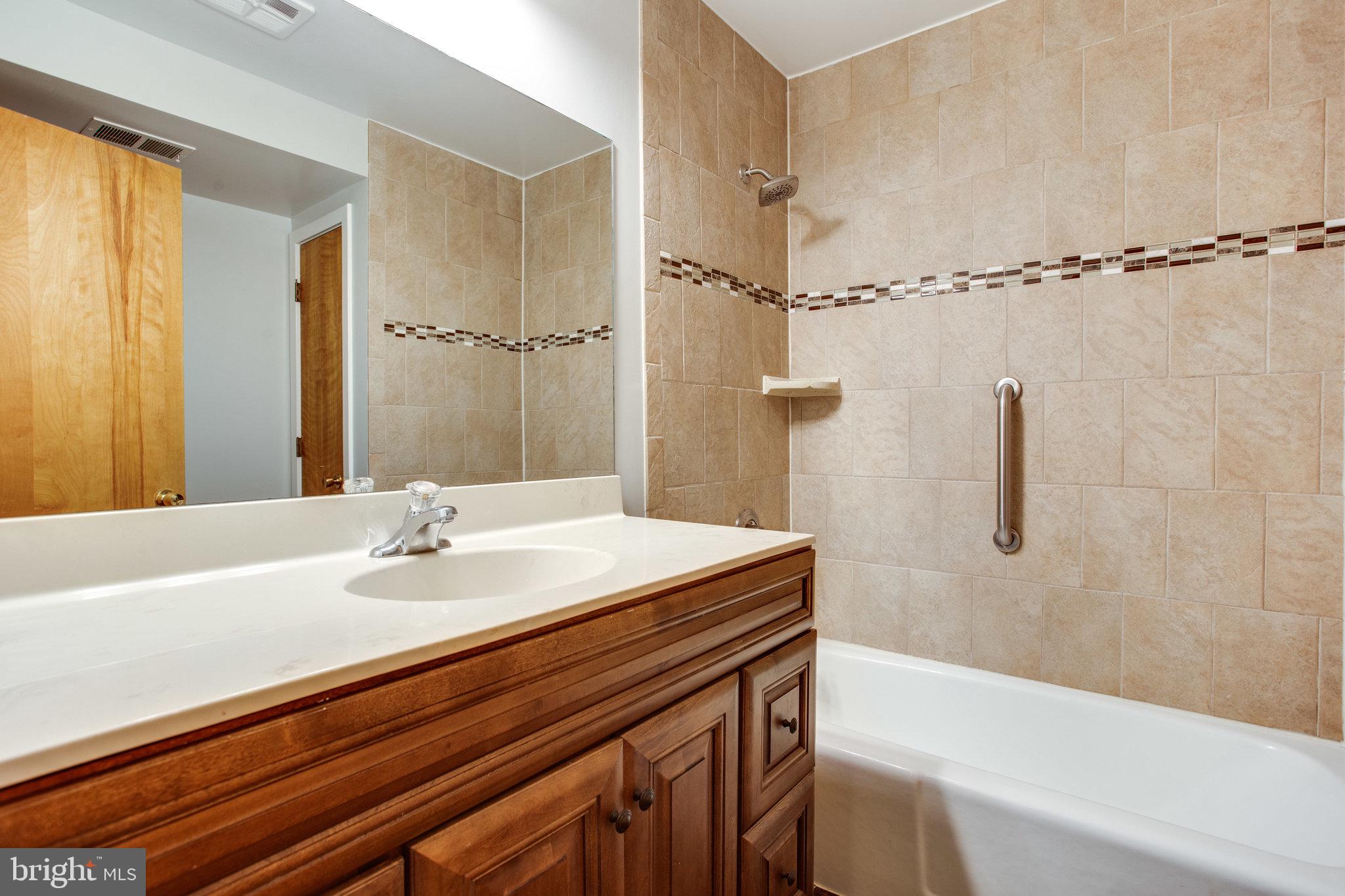 1052 Bellview Road McLean, VA 22102 - Photo 40 of 58