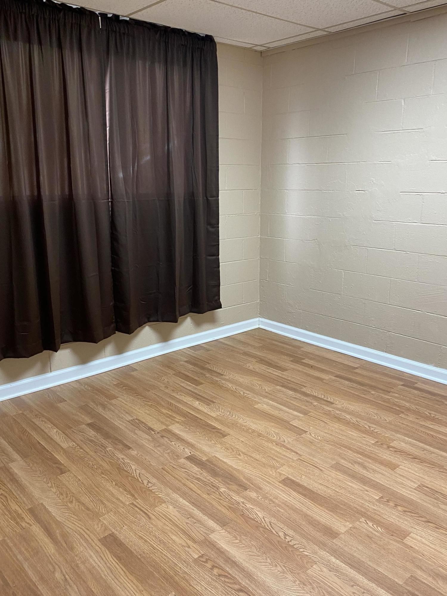 107 Morgan Road Oak Ridge, TN 37830 - Photo 20 of 24 a view of wooden floor