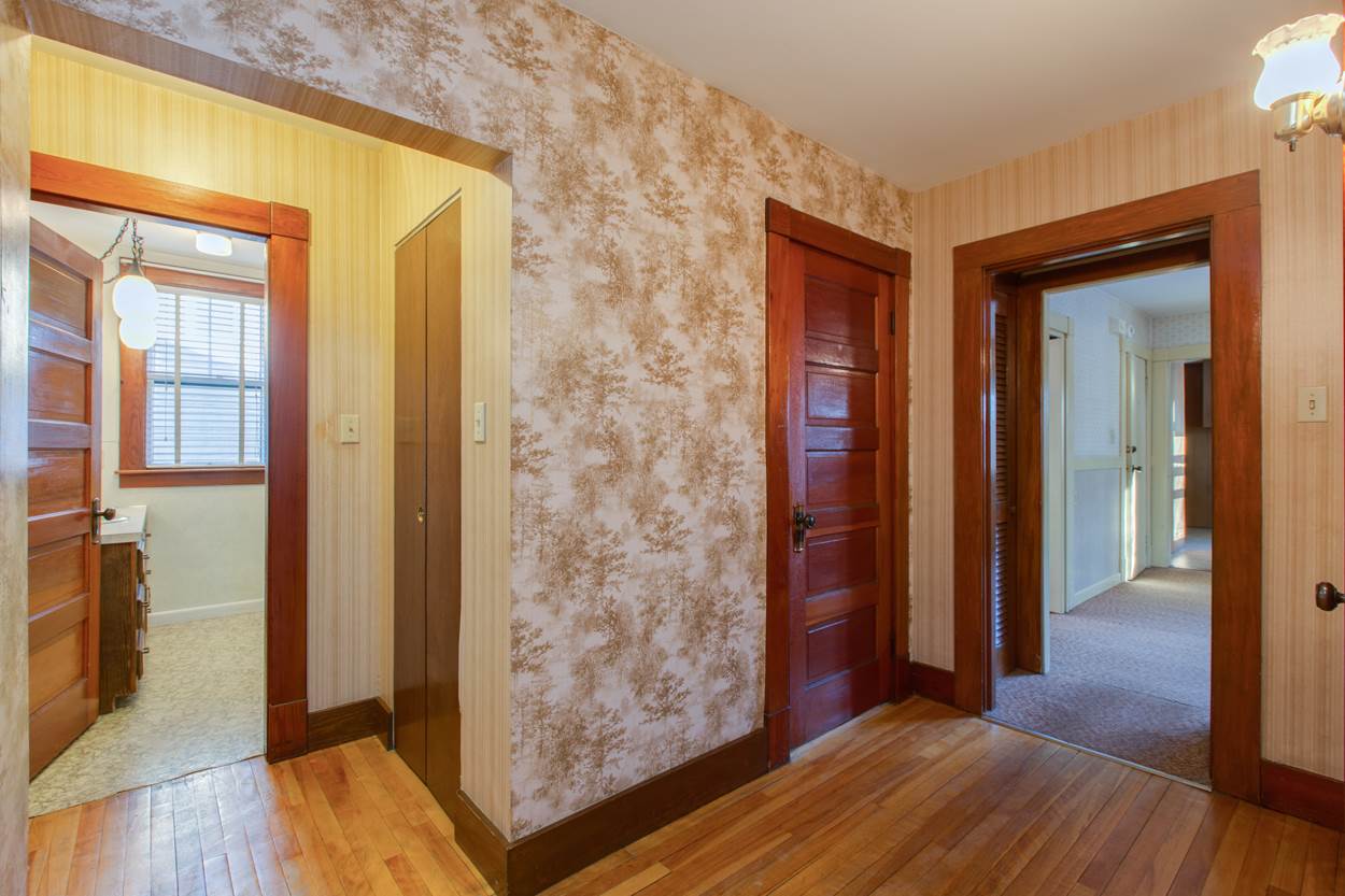 61 George Street Manchester, NH 03102 - Photo 7 of 36 Gallery Image 7