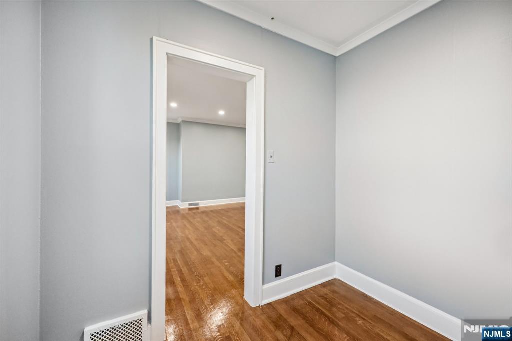320 Orient Way, Unit 2 Rutherford, NJ 07070 - Photo 28 of 40