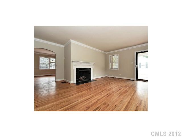 928 Sedgefield Road Charlotte, NC 28209 - Photo 3 of 11 Gallery Image 3