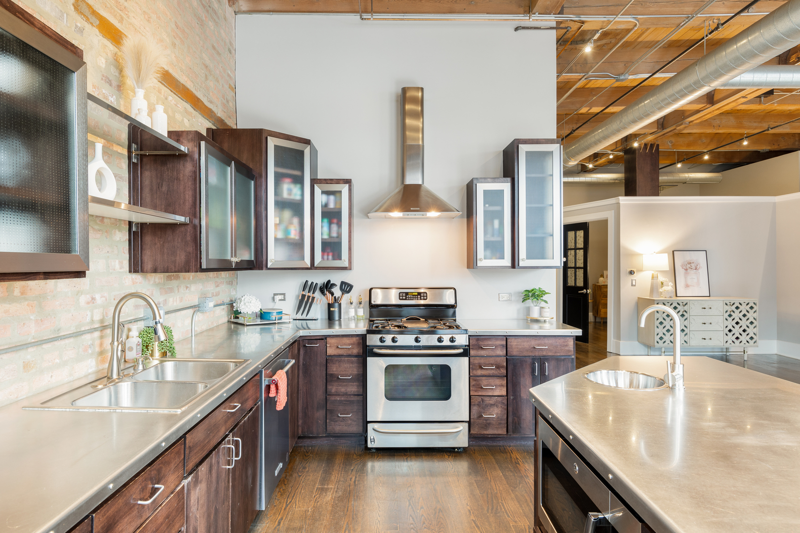 1101 West Lake Street, Unit 3C Chicago, IL 60607 - Photo 9 of 21