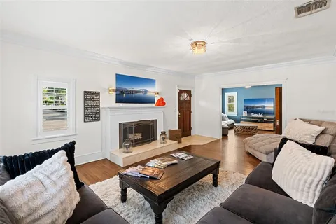 $969,000 | 521 Sheridan Boulevard, Orlando, FL 32804