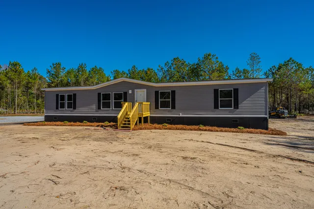 $264,998 | 112 Pine Arbor Lane, Pinopolis, SC 29469