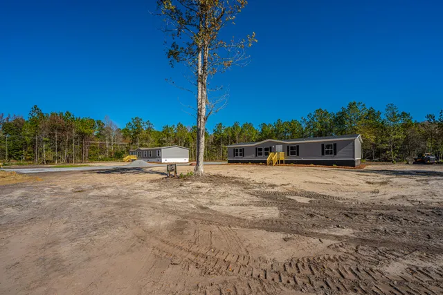 $264,998 | 112 Pine Arbor Lane, Pinopolis, SC 29469