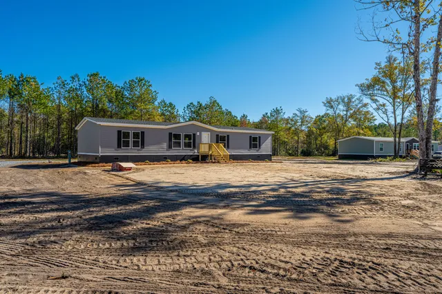 $264,998 | 112 Pine Arbor Lane, Pinopolis, SC 29469