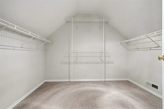 $359,000 | 3 Timbergate Court, Bloomington, IL 61704